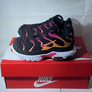Nike Air Max Plus TD Black/Pink/Orange DX9266 001 Toodler’s s size 6C new